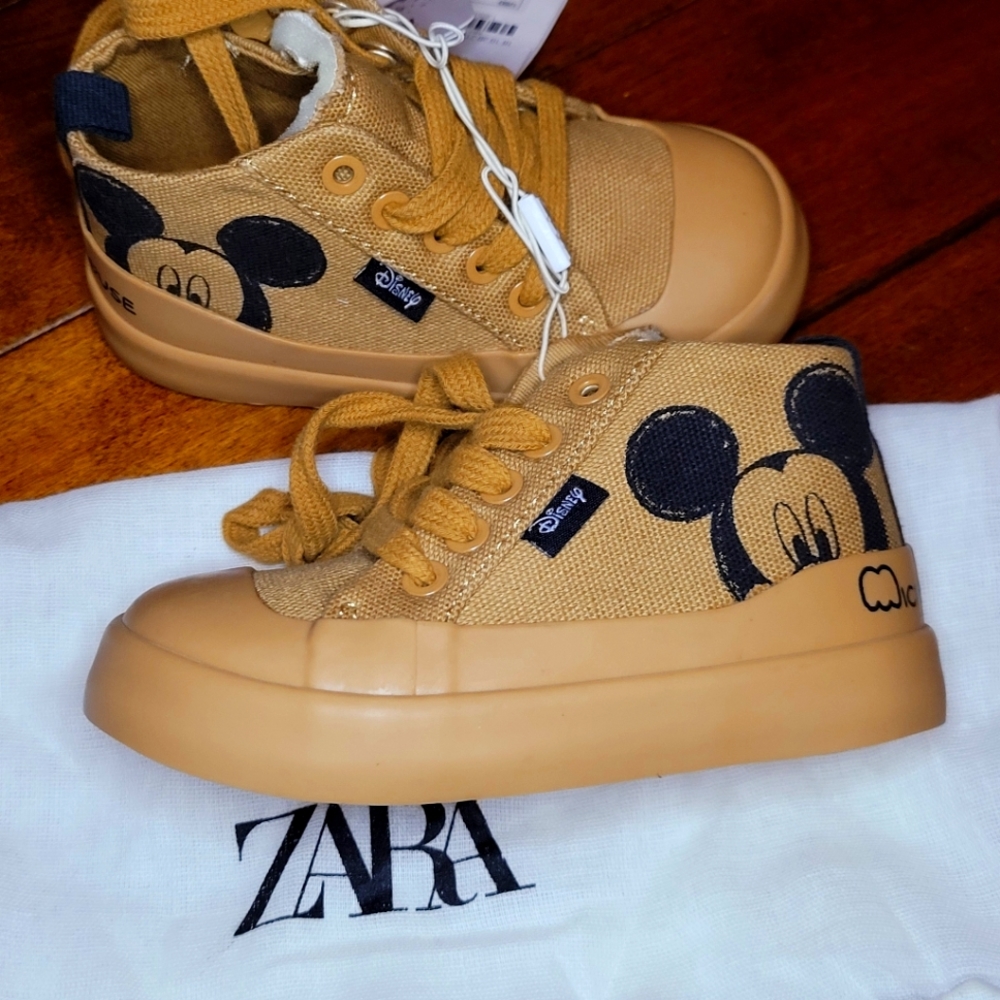 ZARA Toddler boots from Disney baby Collection